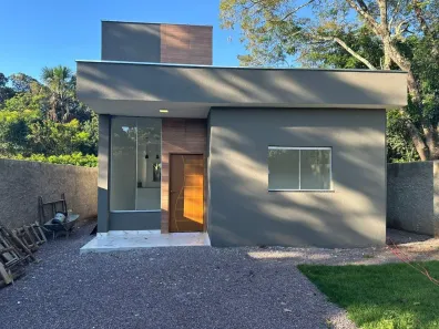 Casa com 3 Quartos à venda, 82m² no , Brasília