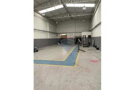 Galpão/Depósito/Armazém para alugar, 400m² no Jardim das Cerejeiras, Atibaia