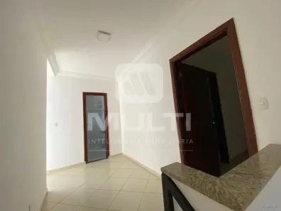 Casa com 5 Quartos à venda, 336m² no Presidente Roosevelt, Uberlândia