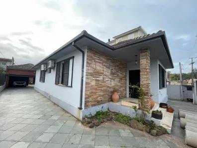 Casa com 3 Quartos para alugar, 280m² no Bonfim, Santa Cruz do Sul