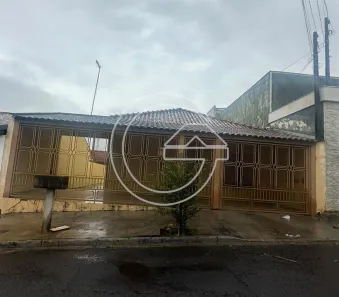 Casa com 3 Quartos à venda, 142m² no Centro, Marília