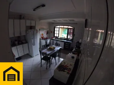 Sobrado com 4 Quartos à venda, 230m² no Jardim Campo Verde, Mauá