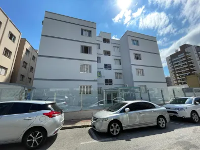 Apartamento com 3 Quartos para alugar, 74m² no Centro, Florianópolis