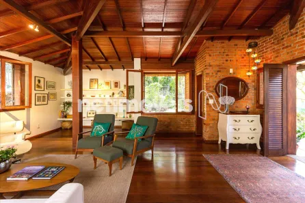 Casa de Condomínio com 4 Quartos à venda, 1100m² no Ville de Montagne, Nova Lima