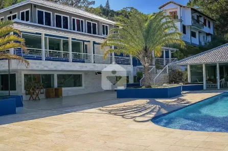 Casa com 6 Quartos à venda, 1500m² no Retiro, Petrópolis