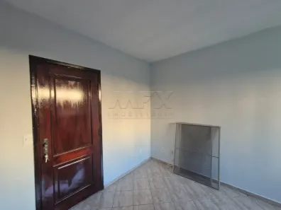 Apartamento com 3 Quartos para alugar, 76m² no Jardim Auri Verde, Bauru