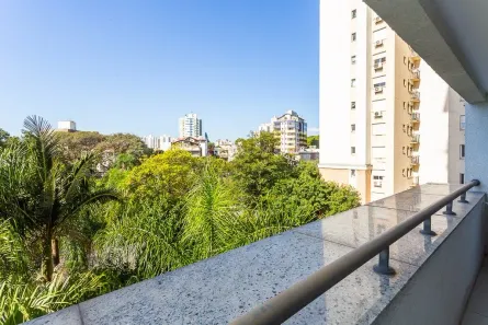 Apartamento com 3 Quartos à venda, 106m² no Passo da Areia, Porto Alegre