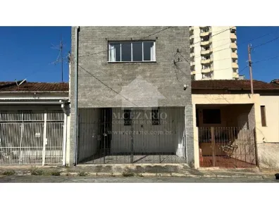 Casa com 1 Quarto para alugar, 236m² no Centro, Taubaté
