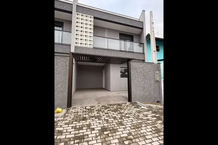 Sobrado com 3 Quartos à venda, 119m² no Bom Retiro, Matinhos