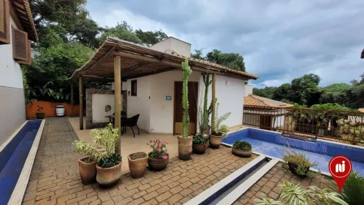 Imóvel Comercial com 12 Quartos à venda, 1000m² no , Brumadinho