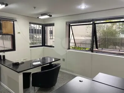 Sala Comercial à venda, 47m² no Itaim Bibi, São Paulo