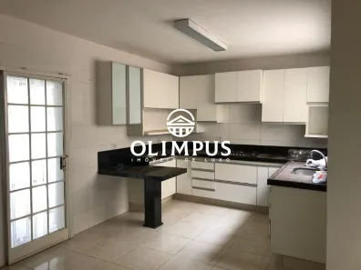 Casa com 3 Quartos à venda, 190m² no Cidade Jardim, Uberlândia