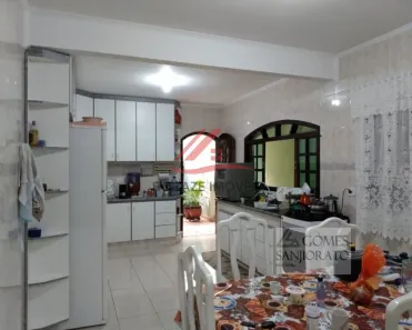 Sobrado com 5 Quartos à venda, 240m² no Parque São Vicente, Mauá
