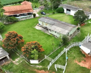 Fazenda/Sítio com 2 Quartos à venda, 200m² no Área Rural de Itapetininga, Itapetininga