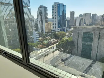 Sala Comercial à venda, 30m² no Santo Amaro, São Paulo