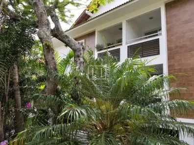 Apartamento com 3 Quartos para alugar, 145m² no Lagoa da Conceição, Florianópolis