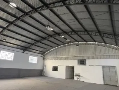 Galpão/Depósito/Armazém à venda, 770m² no Chácaras Reunidas, São José dos Campos