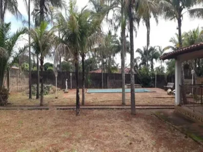 Casa com 3 Quartos à venda, 68094m² no Mansões Aeroporto, Uberlândia