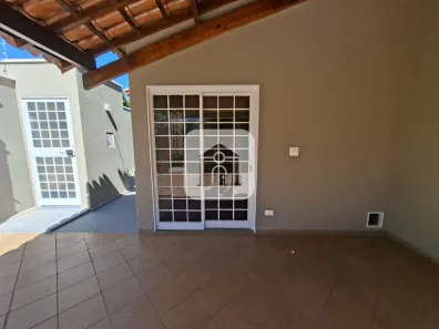 Imóvel Comercial com 3 Quartos para alugar, 180m² no Patrimônio, Uberlândia