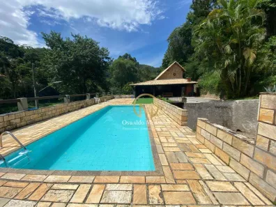 Casa com 5 Quartos à venda, 258m² no Nogueira, Petrópolis