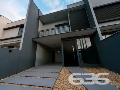 Sobrado com 3 Quartos à venda, 120m² no Glória, Joinville