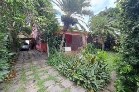 Casa com 4 Quartos à venda, 560m² no Maria Paula, Niterói