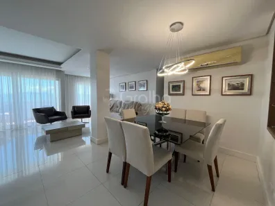 Apartamento com 2 Quartos para alugar, 121m² no Centro, Florianópolis