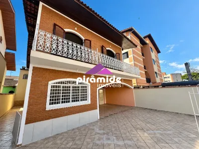 Casa com 4 Quartos à venda, 227m² no Jardim das Indústrias, São José dos Campos