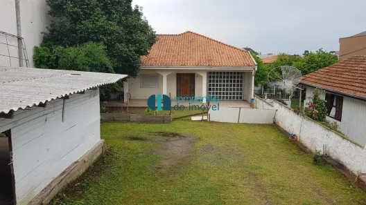 Casa com 3 Quartos à venda, 180m² no Cajuru, Curitiba
