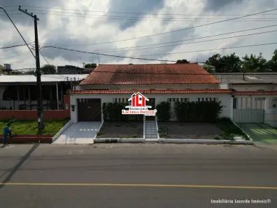 Casa com 4 Quartos para alugar, 367m² no Aleixo, Manaus