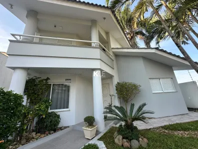Casa com 4 Quartos à venda, 350m² no Coloninha, Florianópolis