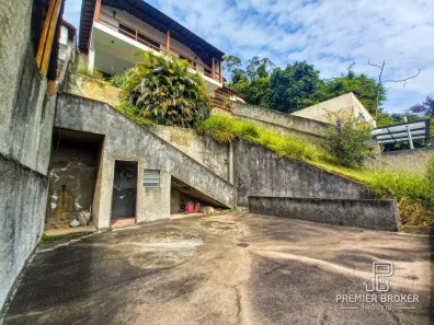 Casa com 3 Quartos à venda, 106m² no Tijuca, Teresópolis