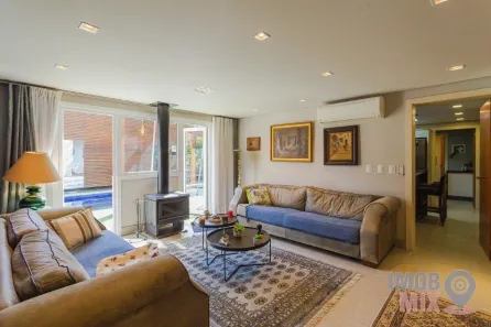 Casa com 3 Quartos à venda, 450m² no Boa Vista, Porto Alegre