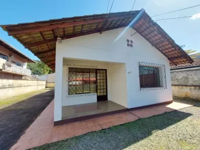 Casa com 3 Quartos à venda, 100m² no Iririú, Joinville