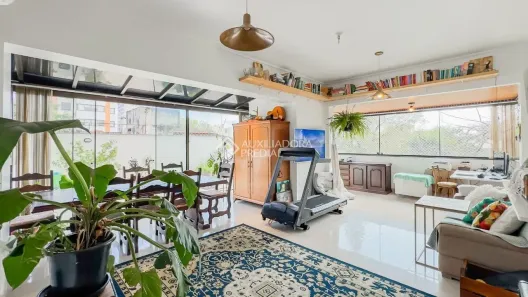 Apartamento com 3 Quartos à venda, 220m² no Petrópolis, Porto Alegre