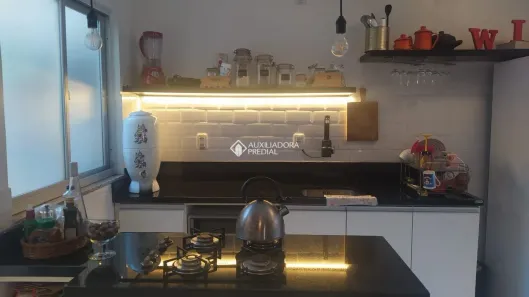 Apartamento com 2 Quartos à venda, 47m² no Menino Deus, Porto Alegre