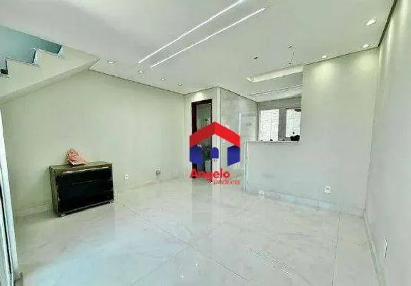 Casa com 2 quartos — Copacabana, Belo Horizonte