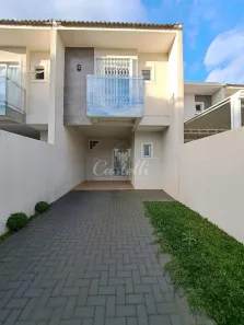 Sobrado com 3 Quartos à venda, 80m² no Uvaranas, Ponta Grossa