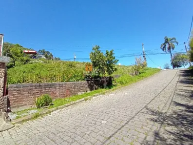 Lote/Terreno à venda, 360m² no São José, Caxias do Sul