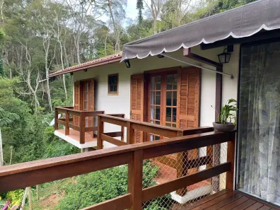Casa com 3 Quartos à venda, 160m² no Itaipava, Petrópolis