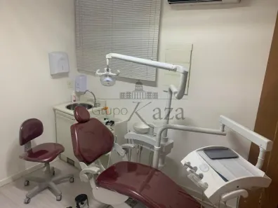 Prédio Comercial à venda, 100m² no Parque Industrial, São José dos Campos