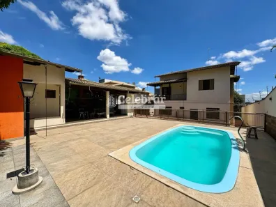 Casa com 4 Quartos à venda, 390m² no Colonial, Contagem