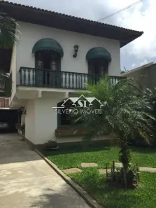 Casa com 3 Quartos à venda, 197m² no Chácara Flora, Petrópolis