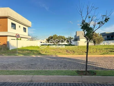 Lote/Terreno à venda, 421m² no Laranjeiras, Uberlândia