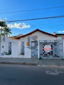 Imóvel Comercial com 3 Quartos para alugar, 111m² no Jundiaí, Anápolis
