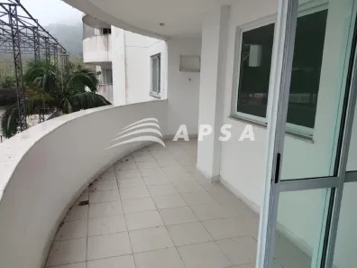 Apartamento com 2 Quartos para alugar, 71m² no Vargem Pequena, Rio de Janeiro