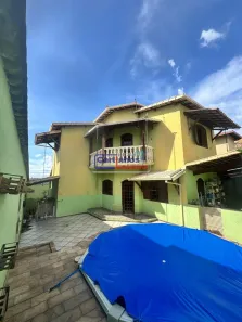 Casa com 4 Quartos à venda, 160m² no Fonte Grande, Contagem
