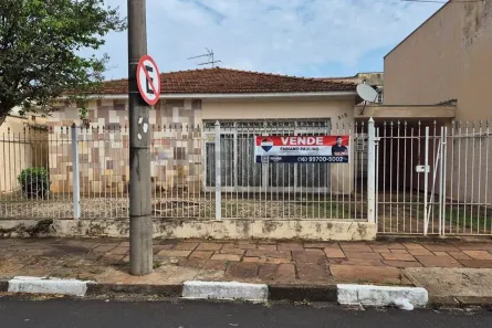 Casa com 3 Quartos à venda, 199m² no Centro, Araraquara