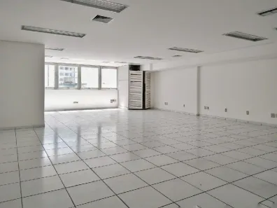 Sala Comercial para alugar, 100m² no Centro Histórico, Porto Alegre