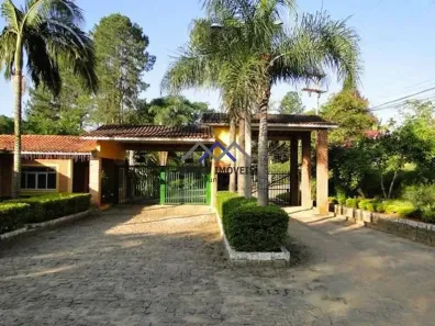 Fazenda/Sítio com 3 Quartos para alugar, 236m² no Fazenda Marajoara, Campo Limpo Paulista